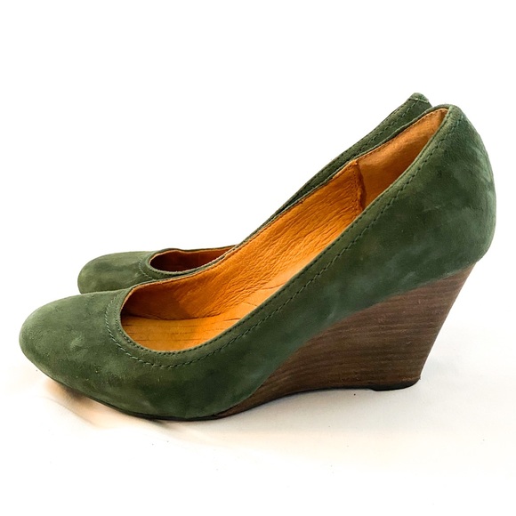 clarks shoes green